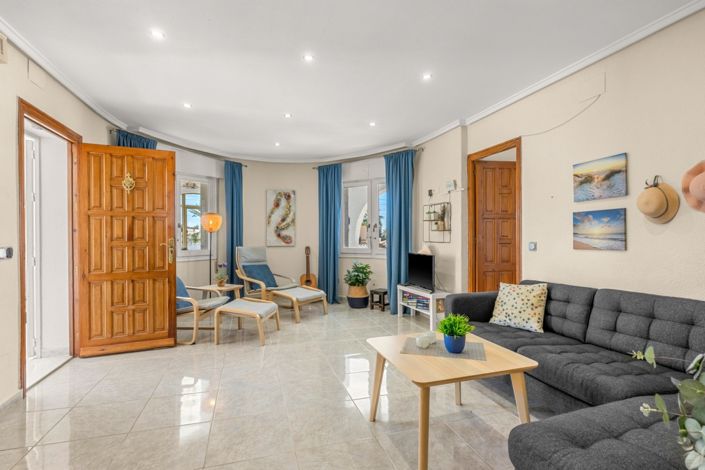 Image No.3-5 Bed Villa for sale