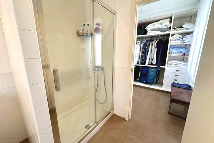 Image No.19-2 Bed Property for sale