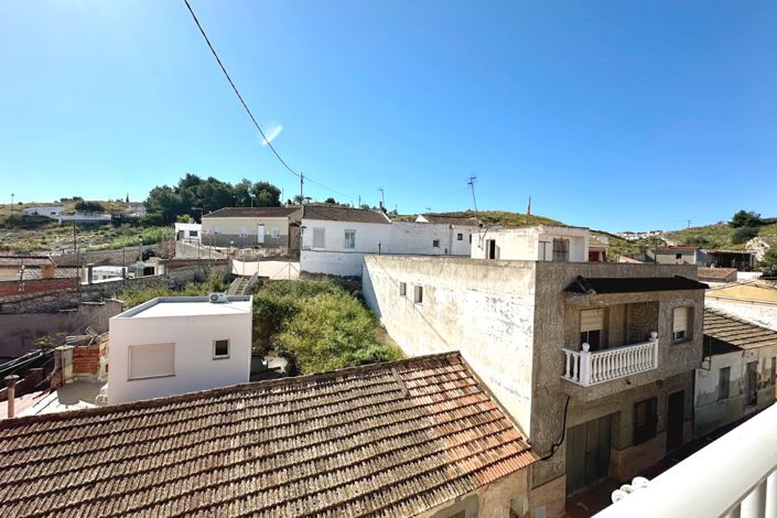 Image No.26-2 Bed Property for sale