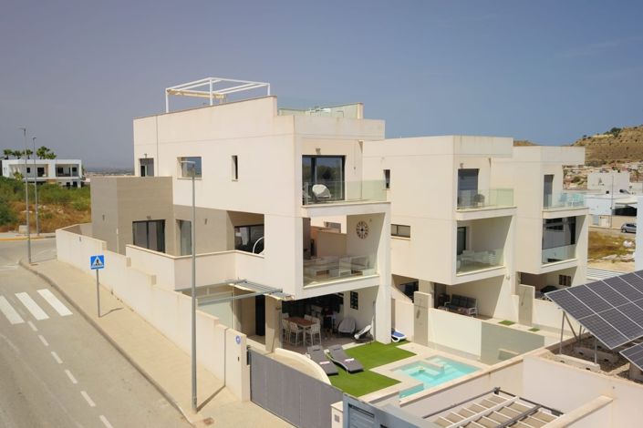 Image No.46-4 Bed Villa for sale