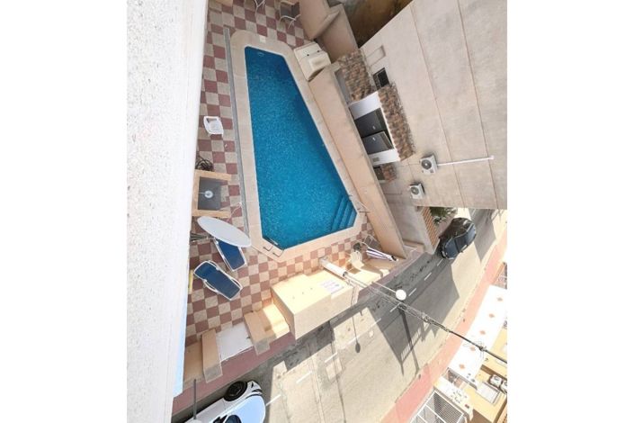 Image No.34-2 Bed Property for sale