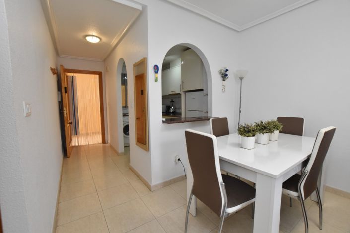 Image No.2-2 Bed Property for sale