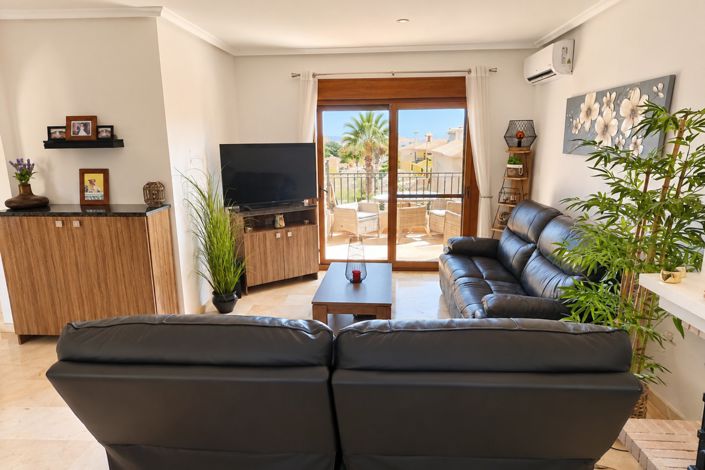 Image No.2-2 Bed Property for sale