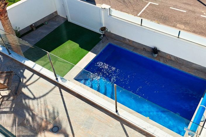 Image No.18-3 Bed Villa for sale
