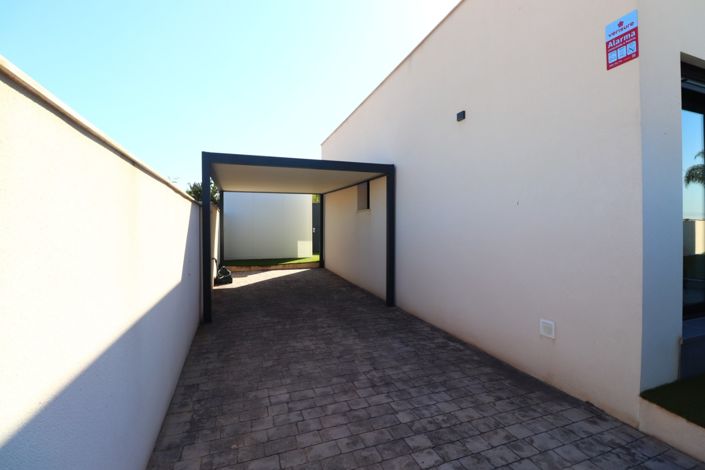 Image No.31-3 Bed Villa for sale
