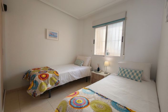 Image No.38-2 Bed Property for sale