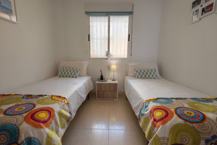 Image No.39-2 Bed Property for sale