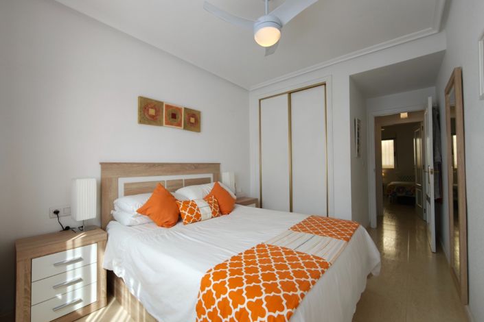 Image No.6-2 Bed Property for sale