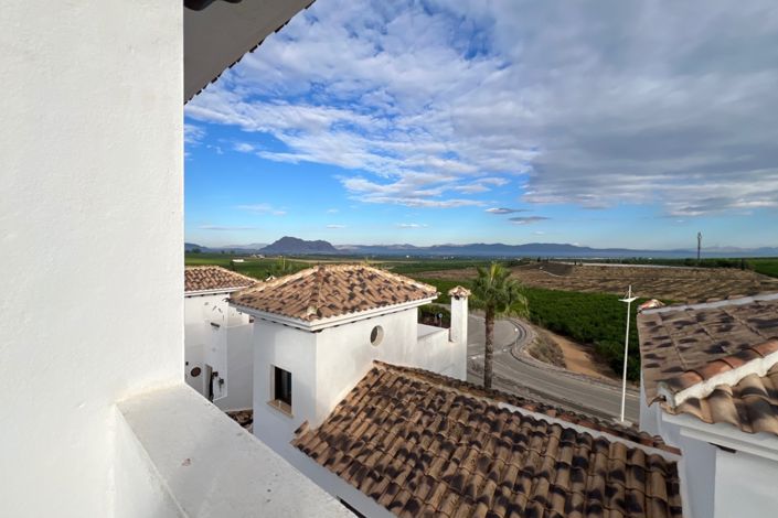 Image No.25-2 Bed Property for sale
