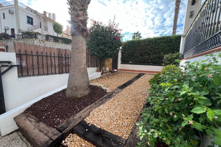 Image No.30-2 Bed Property for sale