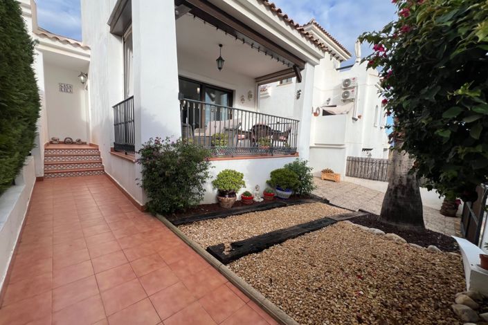 Image No.32-2 Bed Property for sale