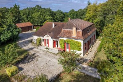 1 - Dordogne, Property
