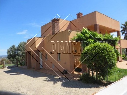 Image No.1-Villa de 4 chambres à vendre à Lagos