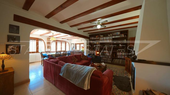 Image No.27-4 Bed Villa for sale