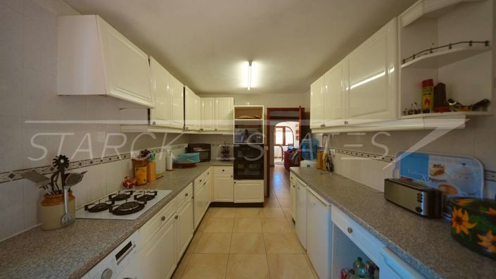 Image No.28-4 Bed Villa for sale