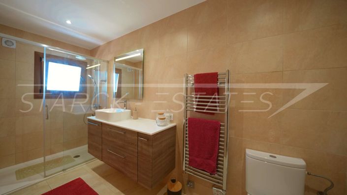 Image No.32-4 Bed Villa for sale