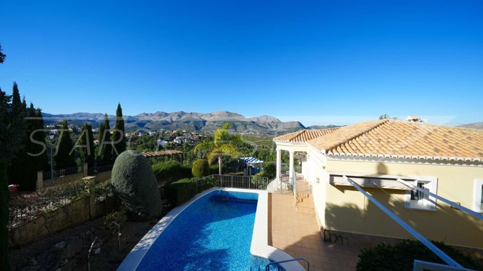 Image No.10-4 Bed Villa for sale