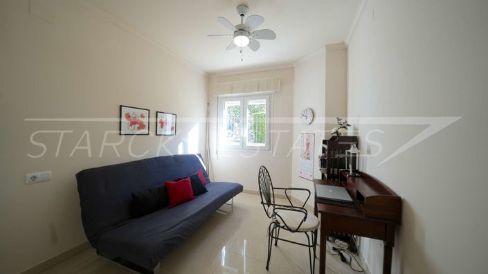 Image No.20-4 Bed Villa for sale