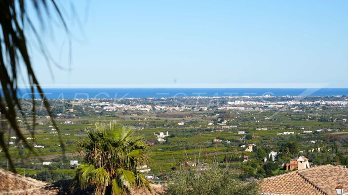 Image No.4-4 Bed Villa for sale