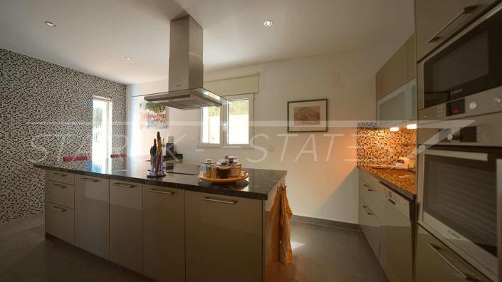 Image No.37-3 Bed Villa for sale