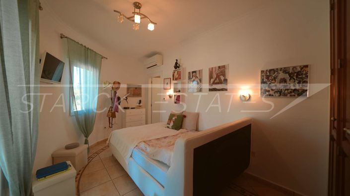 Image No.40-3 Bed Villa for sale