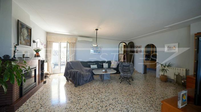 Image No.14-4 Bed Villa for sale
