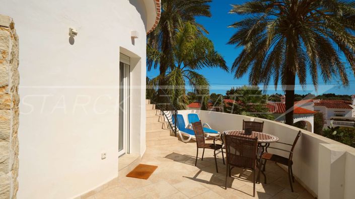 Image No.10-3 Bed Villa for sale