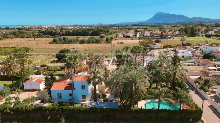 Image No.4-3 Bed Villa for sale