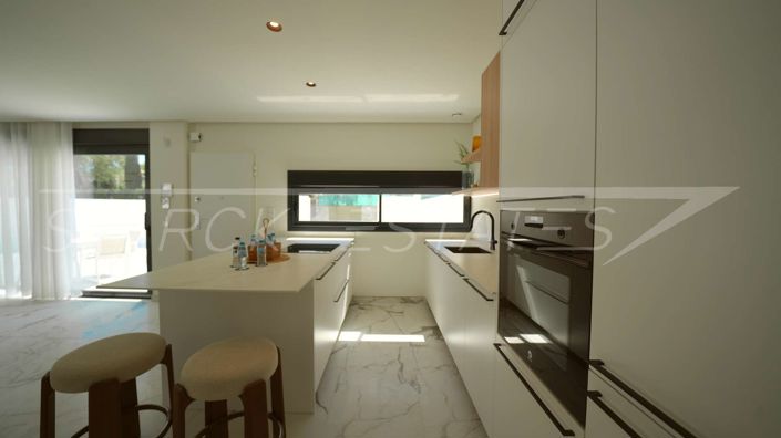 Image No.12-3 Bed Villa for sale