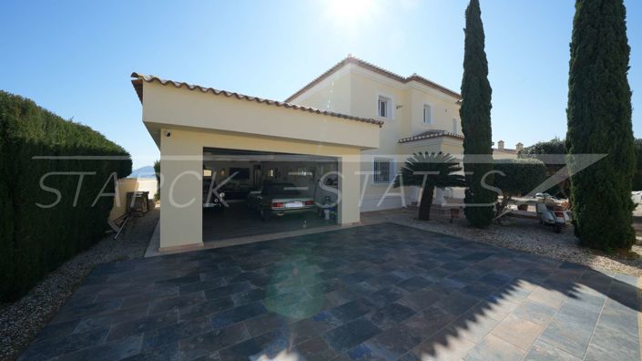 Image No.21-3 Bed Villa for sale