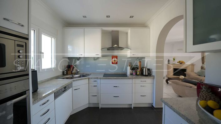 Image No.32-3 Bed Villa for sale