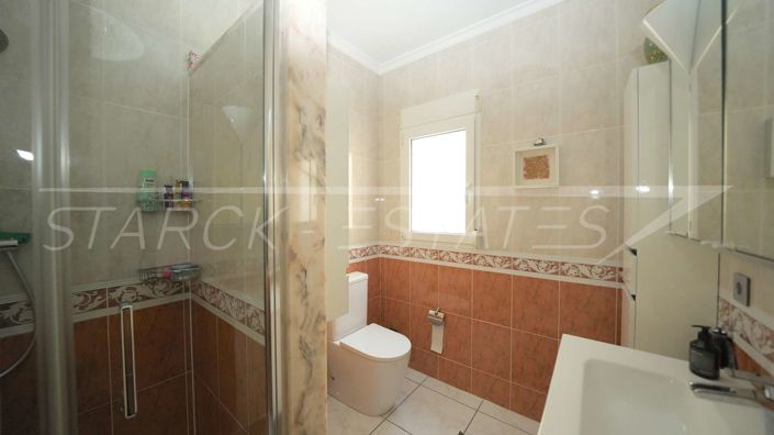 Image No.35-3 Bed Villa for sale