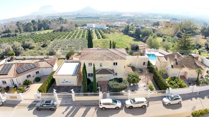 Image No.4-3 Bed Villa for sale