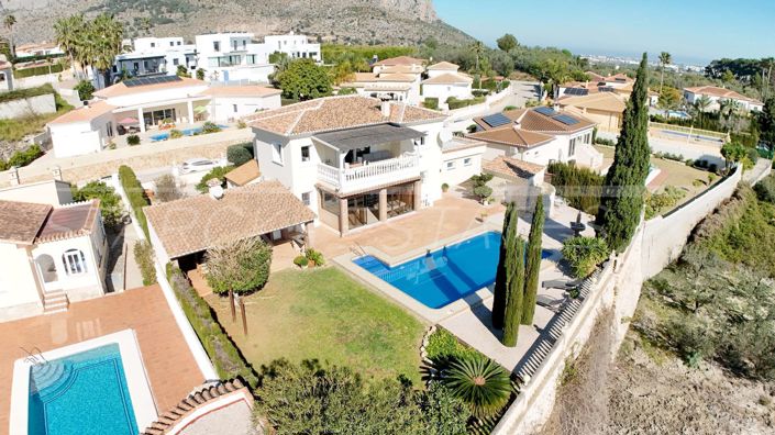 Image No.5-3 Bed Villa for sale