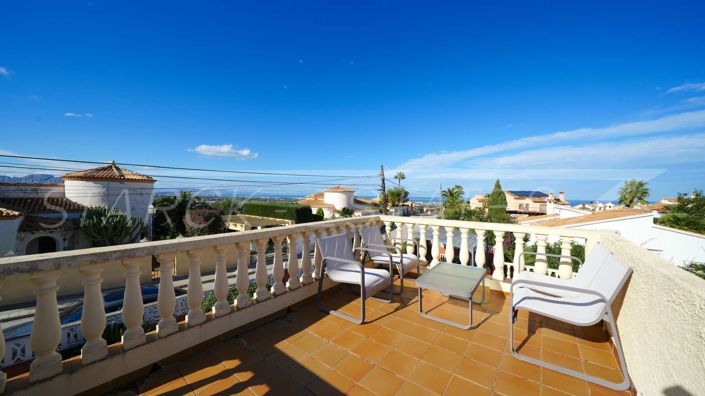 Image No.3-3 Bed Villa for sale