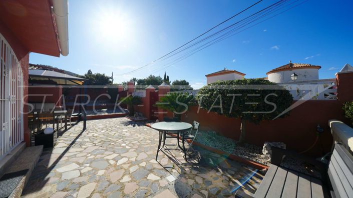 Image No.6-3 Bed Villa for sale