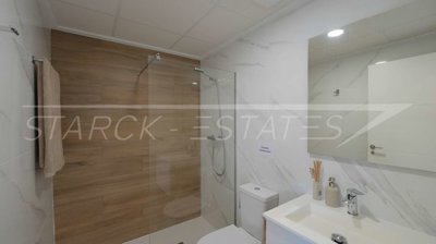 9784732a-bign-0226-14