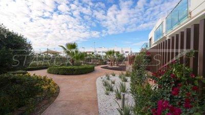 7bfc1fbc-bign-0226-03