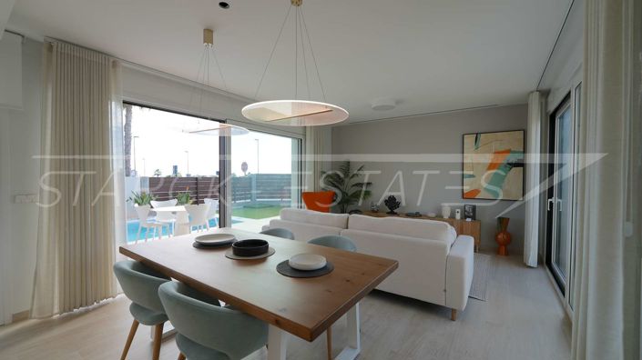 Image No.11-3 Bed Villa for sale