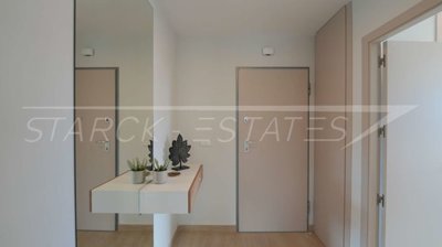 44cf253b-bign-0326-18