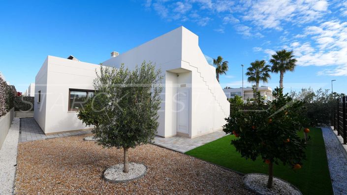 Image No.6-3 Bed Villa for sale