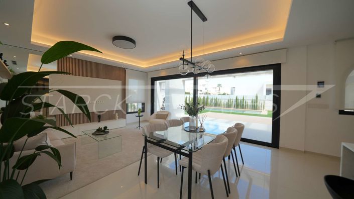 Image No.17-3 Bed Villa for sale