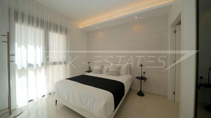 Image No.21-3 Bed Villa for sale