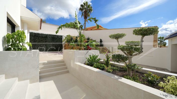 Image No.8-3 Bed Villa for sale