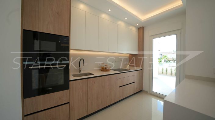 Image No.14-3 Bed Property for sale