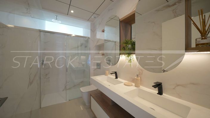 Image No.19-3 Bed Property for sale