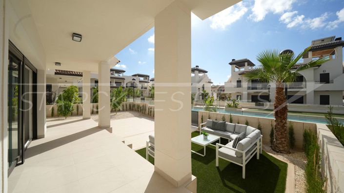 Image No.8-3 Bed Property for sale