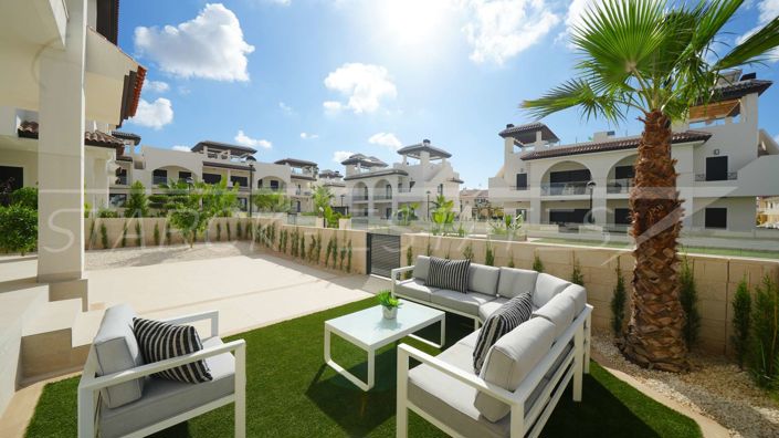 Image No.9-3 Bed Property for sale