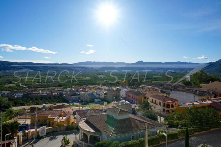 Image No.7-3 Bed Villa for sale