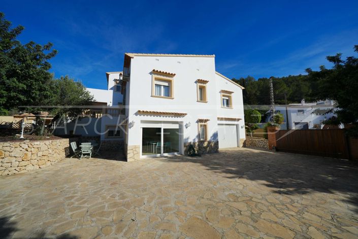 Image No.22-5 Bed Villa for sale